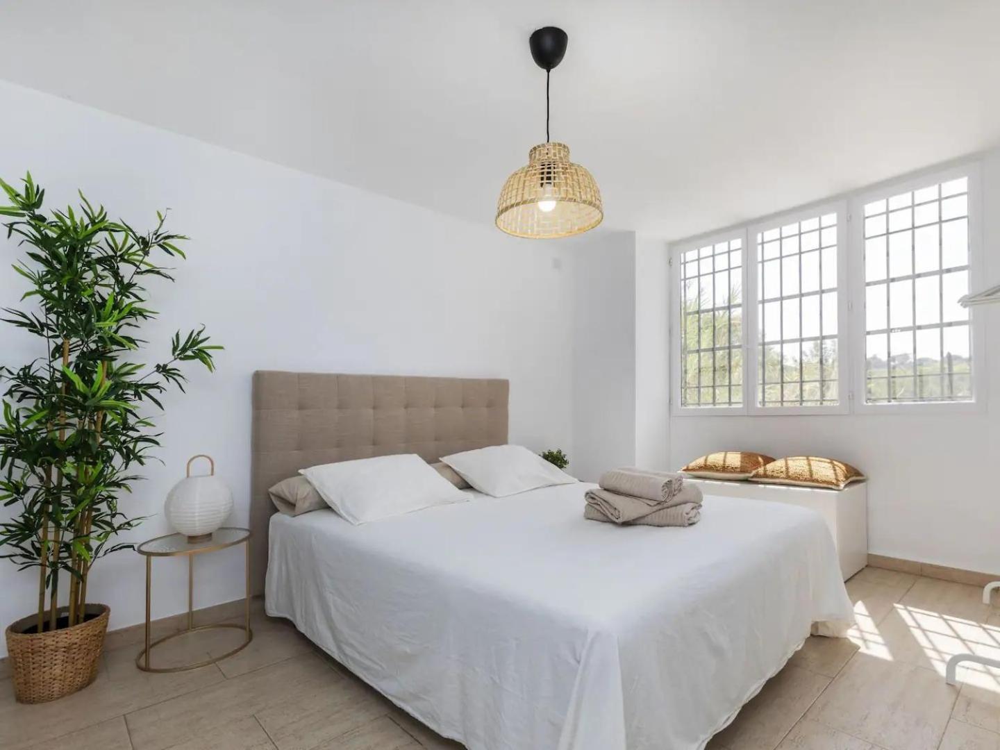 Casa Canyet Con Piscina A Un Paso De Barcelona Y La Playa Badalona Exterior foto