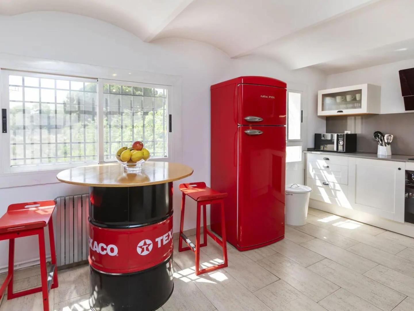 Casa Canyet Con Piscina A Un Paso De Barcelona Y La Playa Badalona Exterior foto