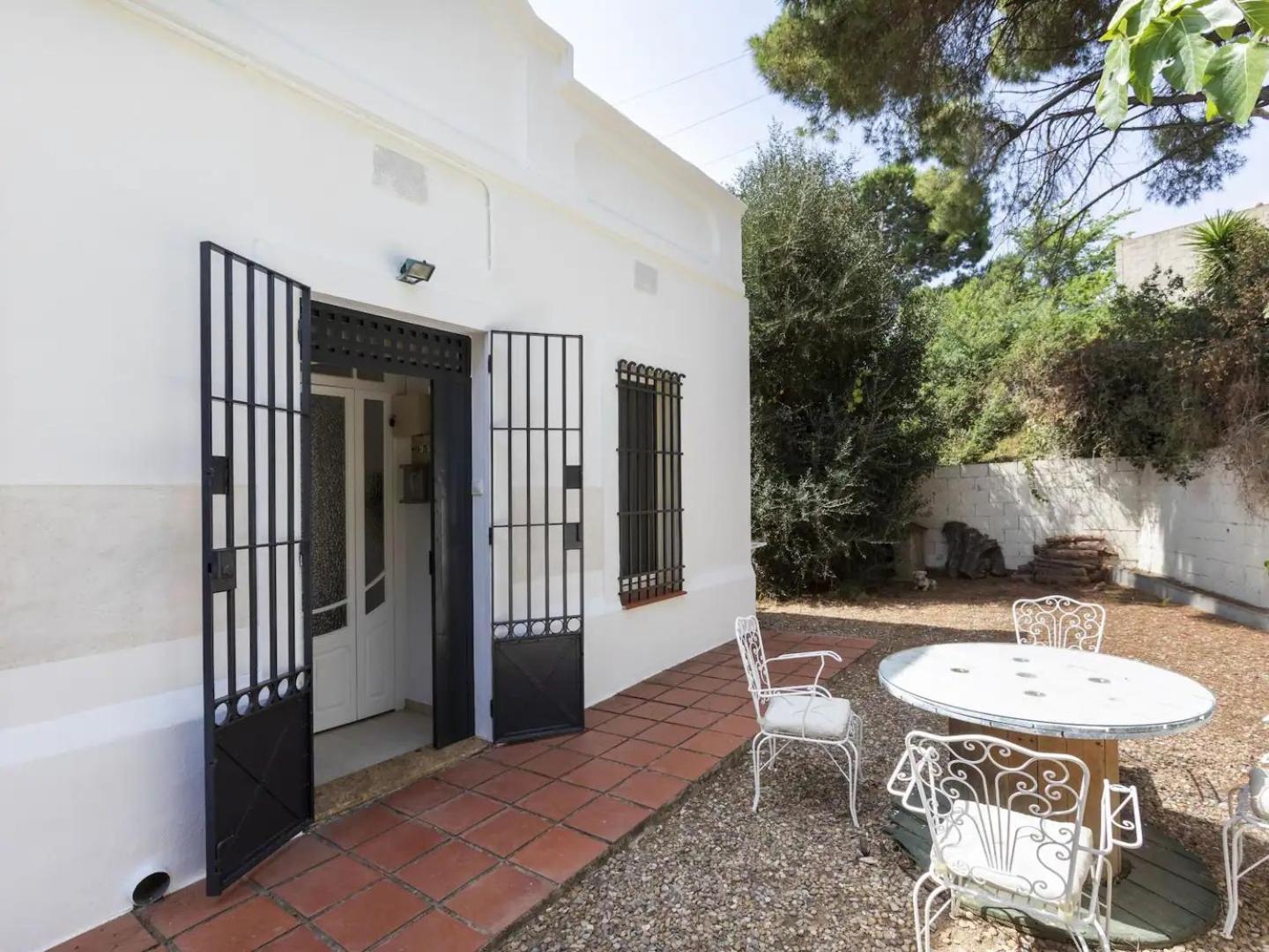 Casa Canyet Con Piscina A Un Paso De Barcelona Y La Playa Badalona Exterior foto